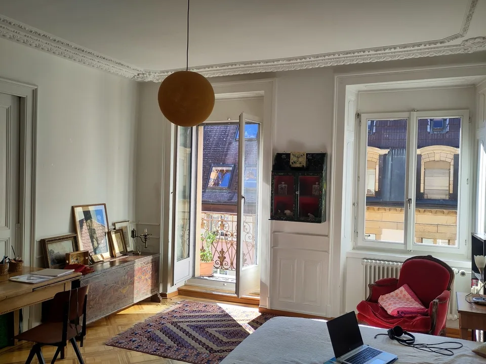 Appartement lumineux situé au 3? étage, côté ouest, en pignon d'imm...