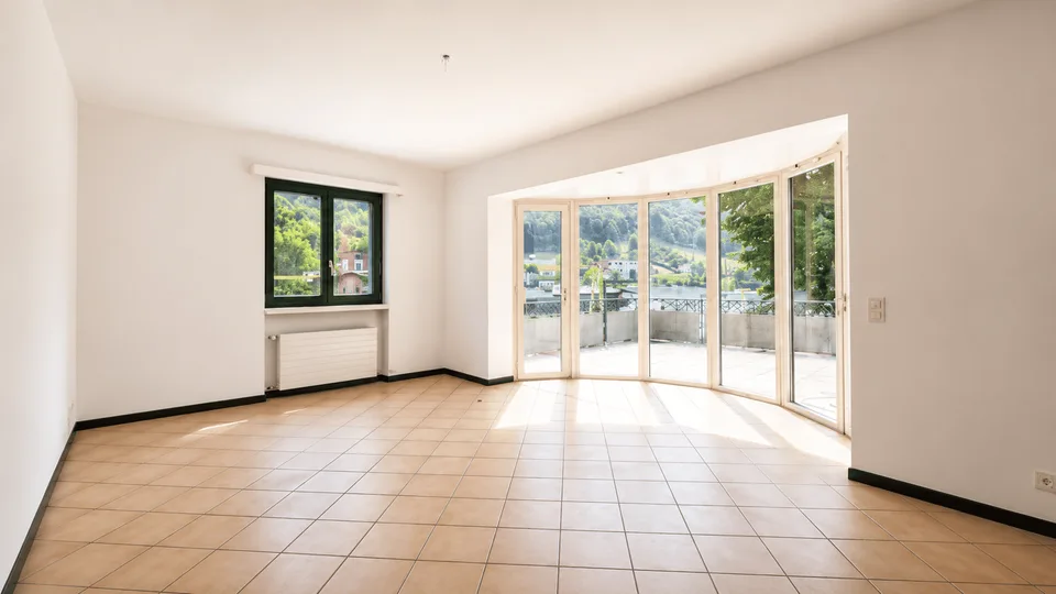 RIVERA - GROßZÜGIGES 3.5 ZIMMER WOHNUNG MIT TERRASSE