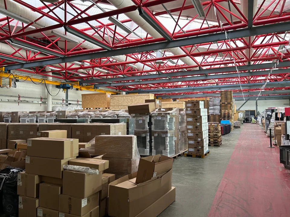 Capannoni industriali in affitto - Satigny - Da 865,5 m2