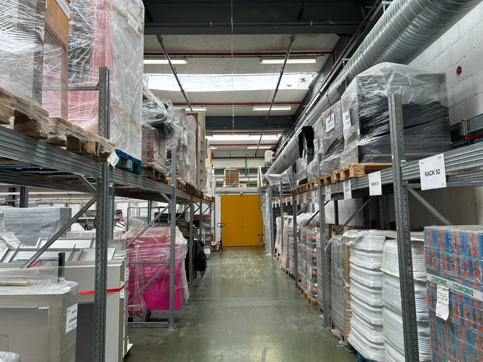 Capannoni industriali in affitto - Satigny - Da 865,5 m2