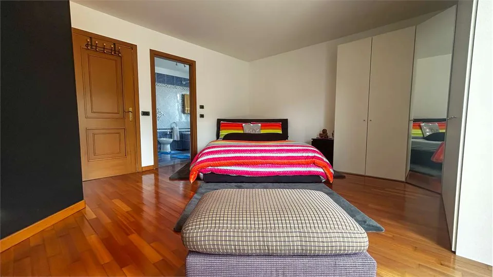 CASA UNIFAMILIARE IMMERSA NEL VERDE A MONTEGGIO – foto 8 di 13