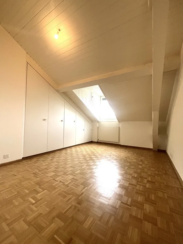 Prächtige 4,5-Zimmer-Wohnung im Herzen von Eaux-Vives