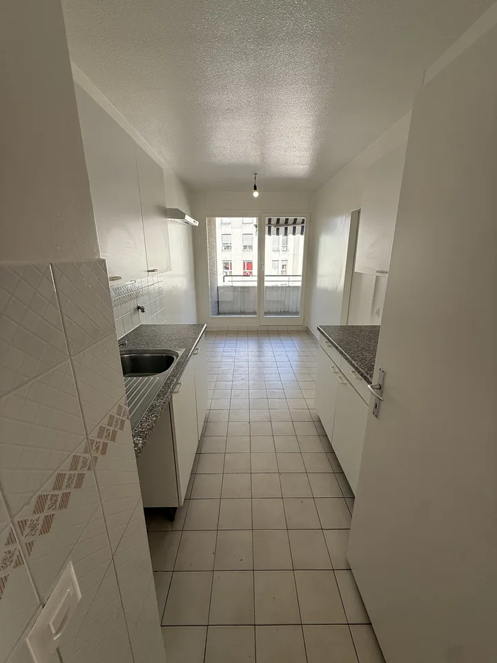 Vier-Zimmer-Wohnung in den Acacias
