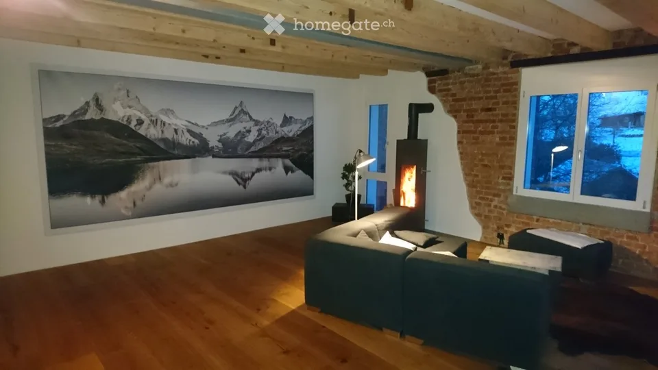 Charmante 3.5-Zimmer-Altbauwohnung mit Pool, Sauna und traumhafter Aussicht in Arisdorf