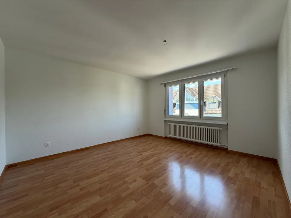 grosszügige 4.5-Zimmer-Wohnung in ruhigem Quartier