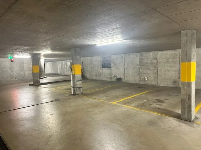 Parcheggio in affitto in una posizione centrale a Münchenbuchsee
