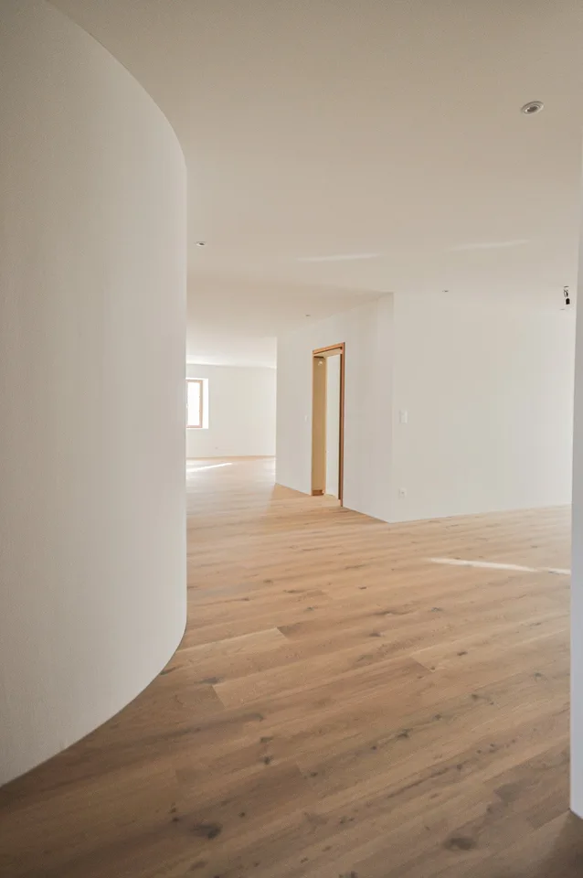 Appartement charmant de 4,5 pièces avec vue sur les montagnes au cœur de Ftan