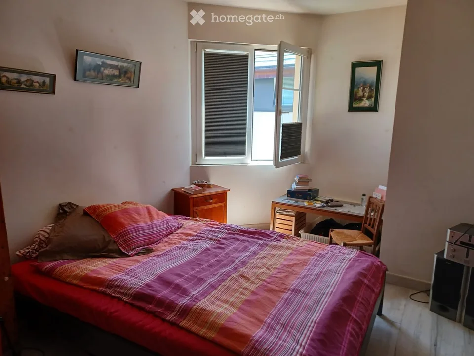 Hellere 3.5-Zimmer-Wohnung zur Miete in Gimel