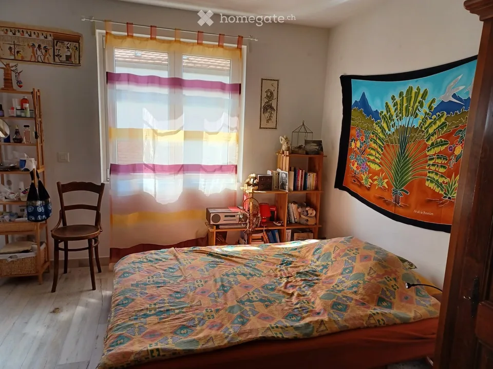 Hellere 3.5-Zimmer-Wohnung zur Miete in Gimel