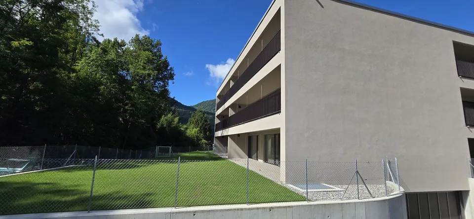 Monteggio 2.5 loc. con Giardino Privato Pigione 1'600  Spese 150