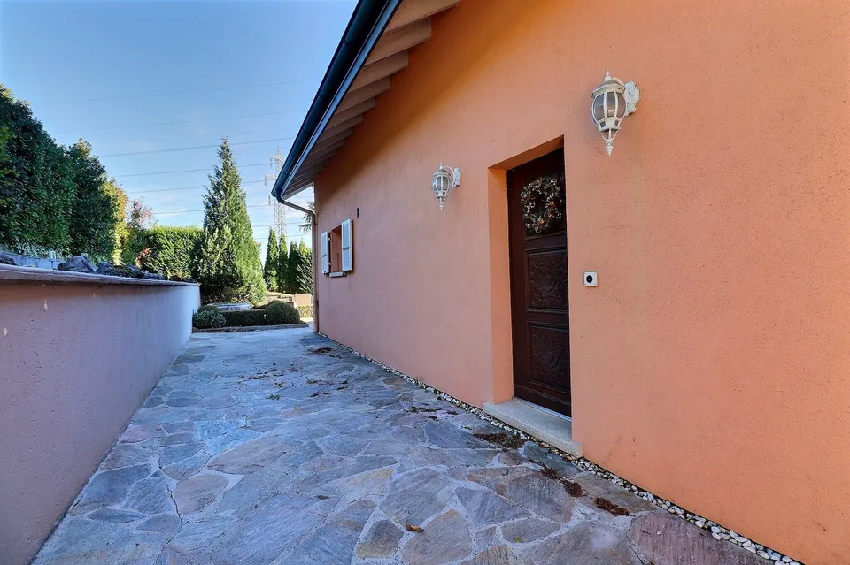 Villa individuelle avec piscine au coeur d'un écrin de verdure – photo 15 sur 17