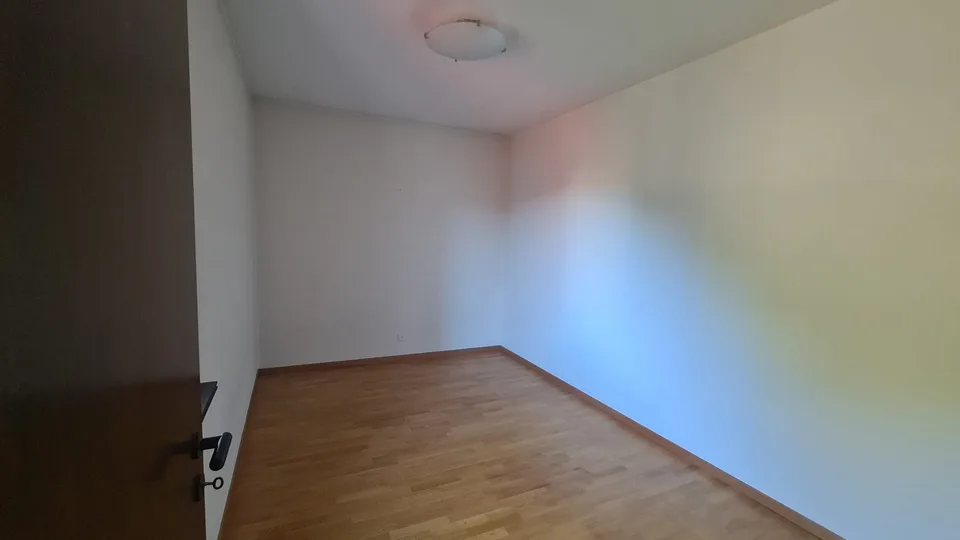 3,5 Zimmer-Wohnung im letzten Stock in Vicolo Bena zur Miete – Foto 19 von 21