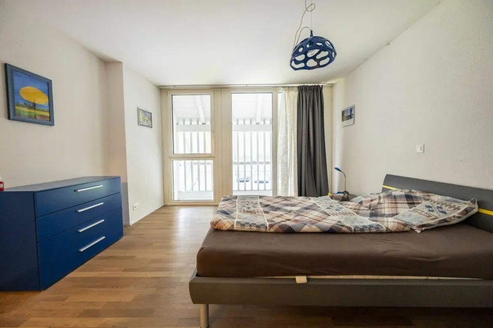 Mehrfamilienhaus mit Ausbau- und Baulandreserve – Foto 11 von 15