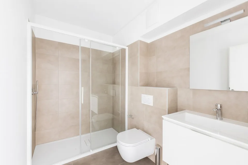 MONTEGGIO | Modern 2.5-room apartment Rent CHF 1'270 Expenses CHF 180 – photo 7 of 9