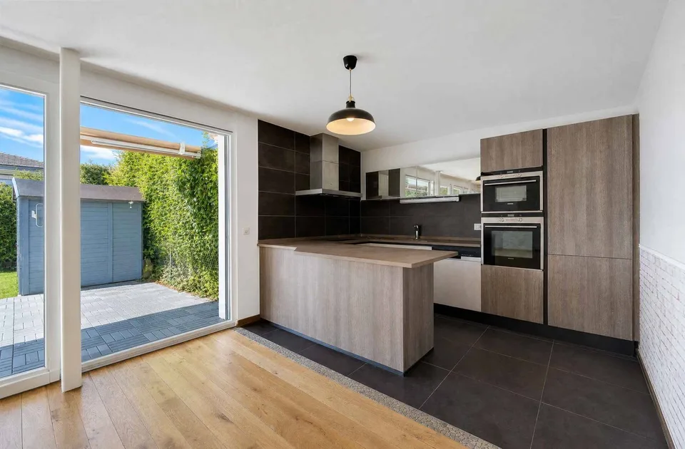 Duplex mit 4.5 Zimmern, Terrasse und Garten