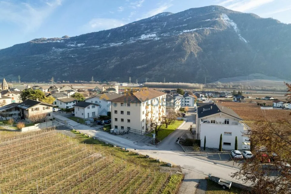 Wohnung mit 4 Zimmern und freier Sicht in Saint-Pierre-de-Clages