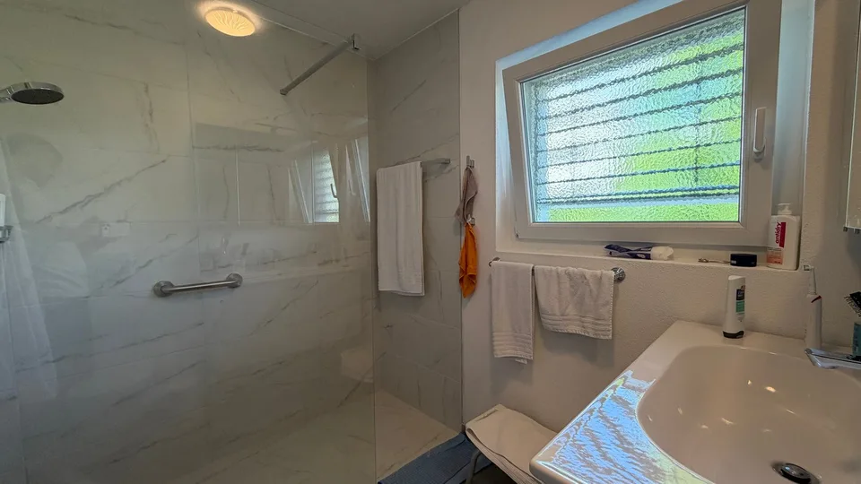 Wohnung mit 3.5 Zimmern in Sierre – Foto 7 von 9