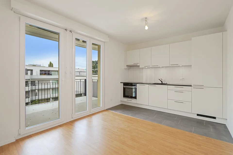 Diese charmante, helle 2-Zimmer-Wohnung mit Balkon ist perfekt für Singles oder Paare!
