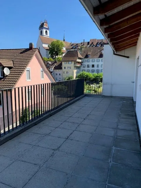 Merveilleux appartement en duplex de 3,5 pièces avec galerie à Schachen – photo 14 sur 15