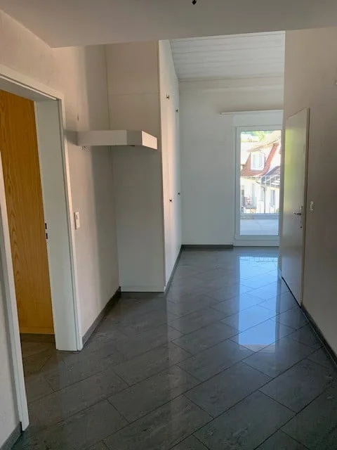 Merveilleux appartement en duplex de 3,5 pièces avec galerie à Schachen – photo 10 sur 15