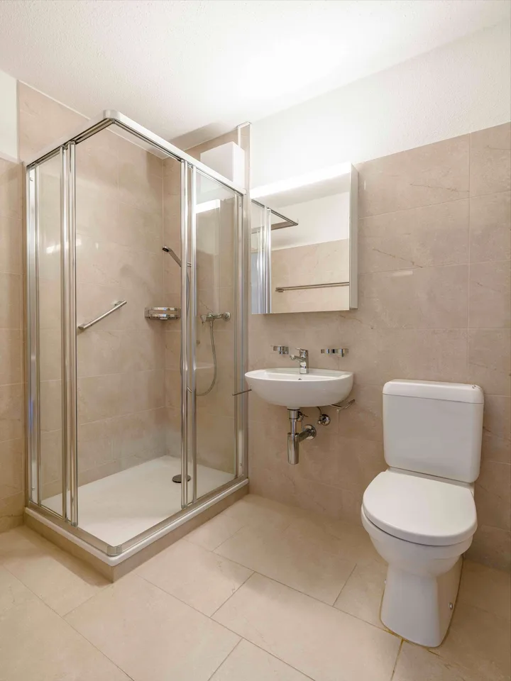 Charmante Wohnung mit schöner Aussicht – Foto 7 von 13