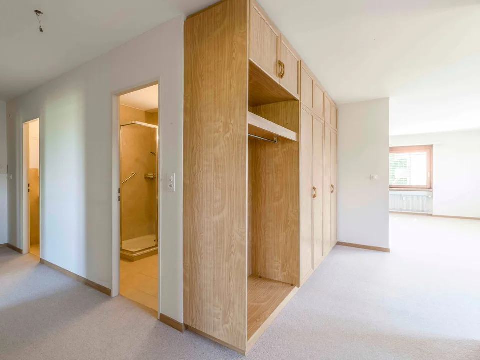 Charmante Wohnung mit schöner Aussicht – Foto 6 von 13