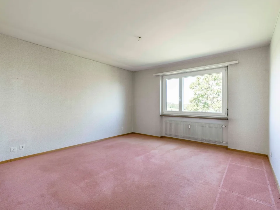 Charmante Wohnung mit schöner Aussicht – Foto 9 von 13