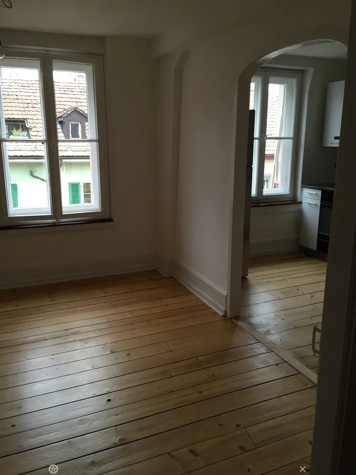 Lumineux appartement de 4 pièces - Helle 4-Zimmer-Wohnung