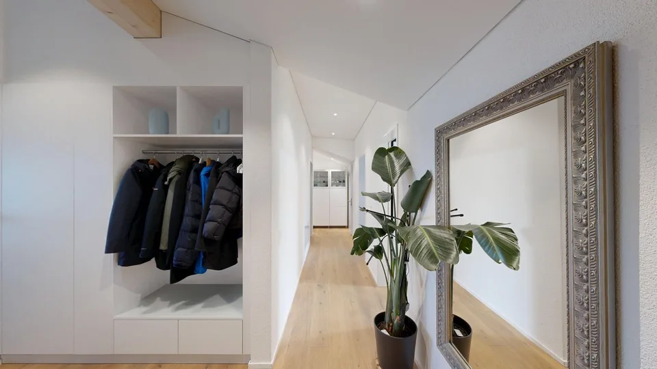Exklusive 4.5-Zimmer-Dachwohnung mit See- und Bergsicht in Uetliburg – Foto 8 von 9