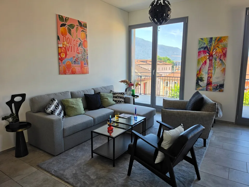 Appartement de 3 pièces à Muralto avec vue panoramique – également résidence secondaire