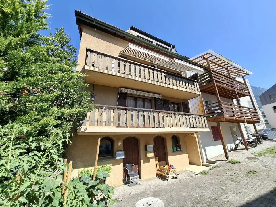 Appartement de 4 1/2 pièces en duplex à Fully (VS)