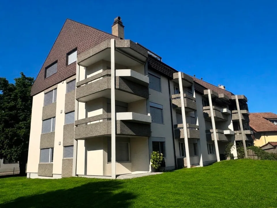 5 1/2-Zimmerwohnung, 1. Stock rechts