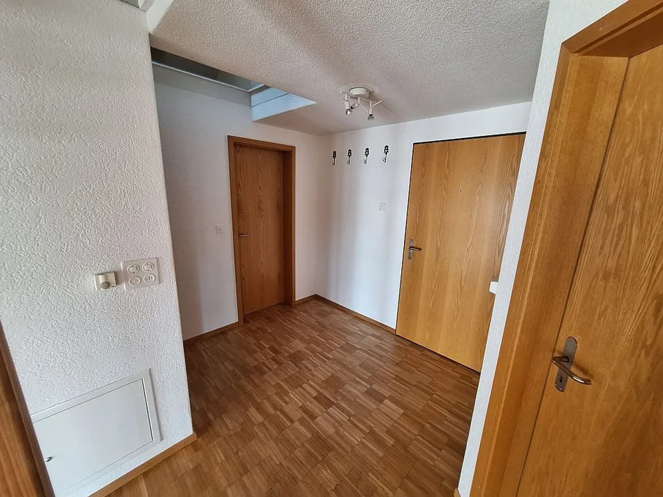 Appartamento di 4,5 locali, 2° piano sinistro