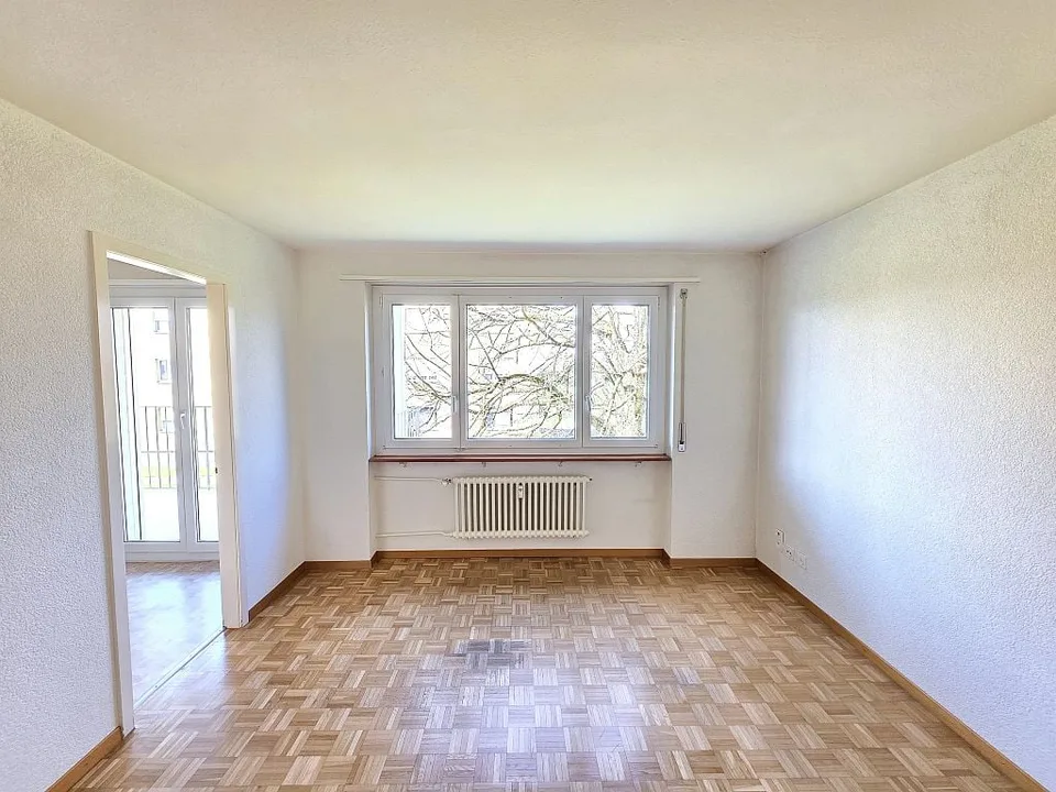 2-Zimmerwohnung, Hochparterre Mitte