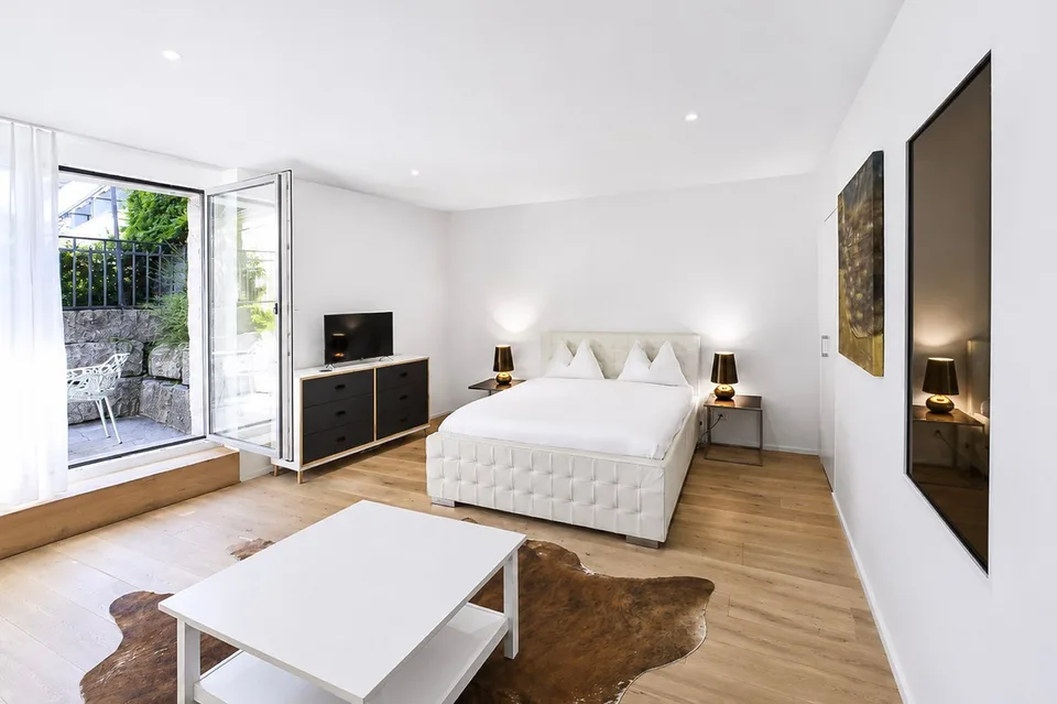 BE24 – Studio spazioso con terrazza su Bellariastrasse 36, Zurigo
