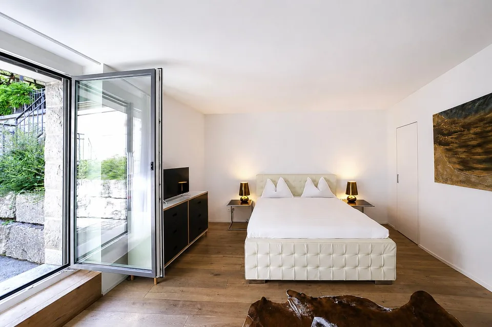 BE24 – Grosszügiges Studio mit Terrasse an der Bellariastrasse 36, Zürich