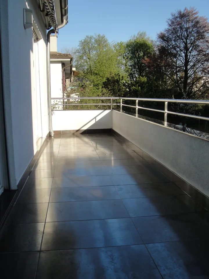 Exklusive 6.5‑Zimmer Villa mit Gartenblick in Muri bei Bern