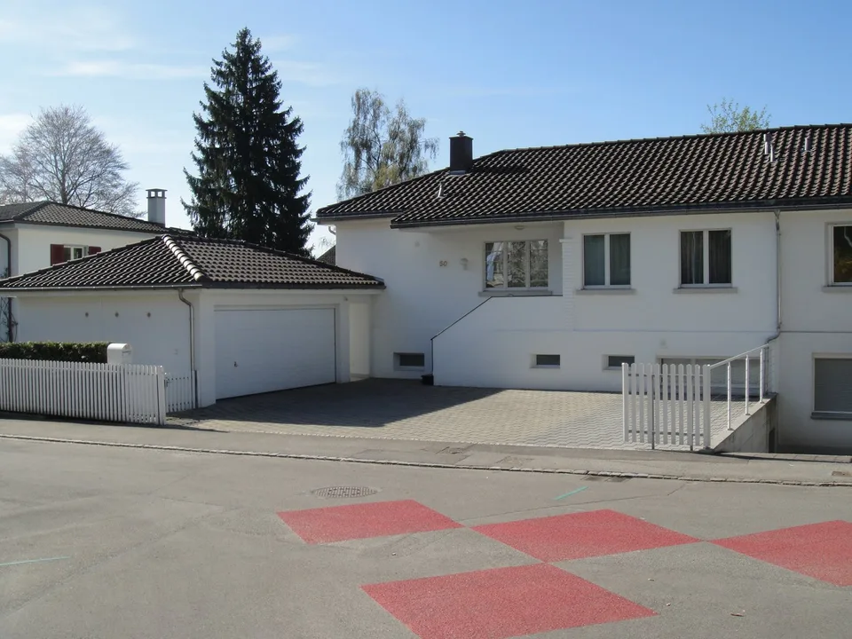 Exklusive 6.5‑Zimmer Villa mit Gartenblick in Muri bei Bern
