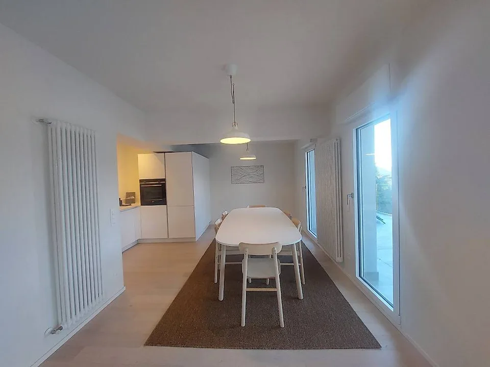 2473_Montagnola, rinnovato 4.5 locali vista lago