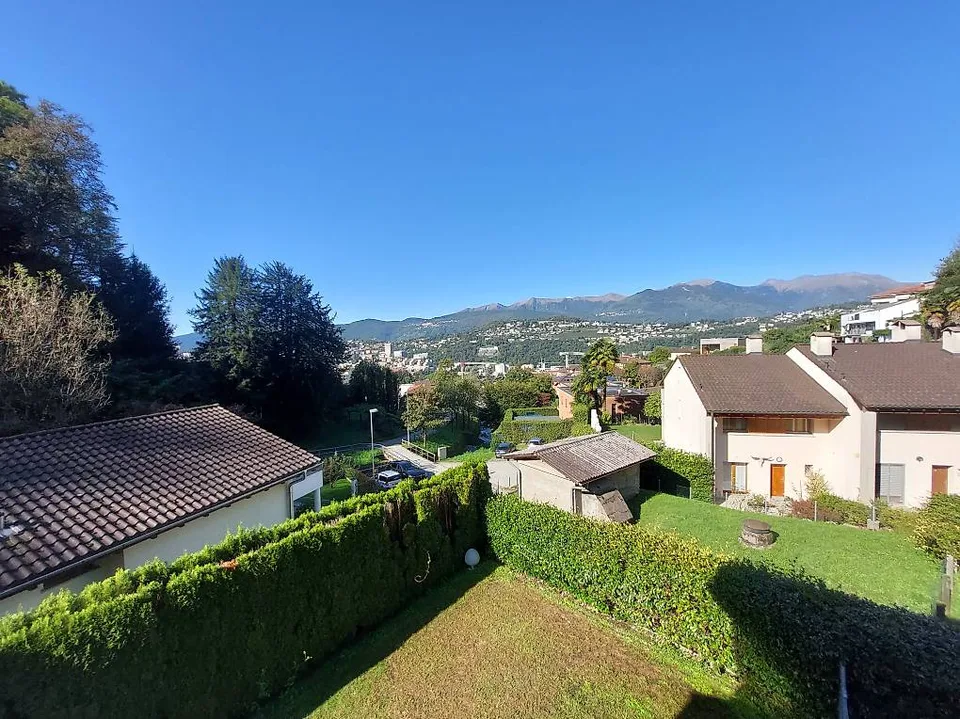2545_Pregassona, moderna casa bifamiliare 5.5 loc.