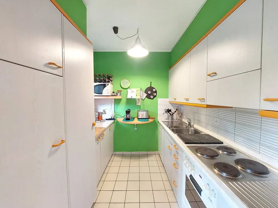 Massagno, 4.5-room apartment with private garden