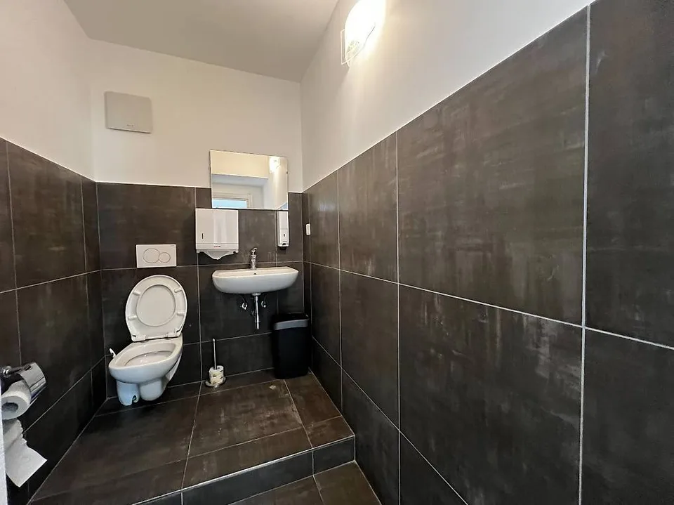 Rif.2683 Lugano Büro duplex zur Miete, Parco Ciani Zone