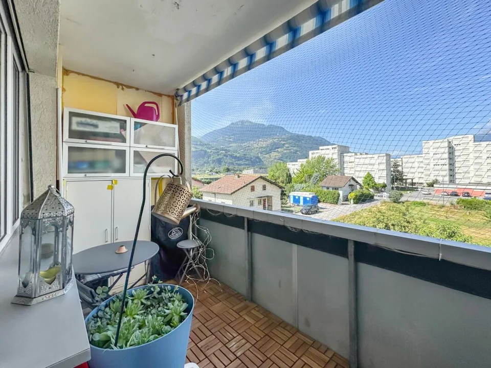 Sion - 4.5 locali luminosi, calmi con garage e vista libera