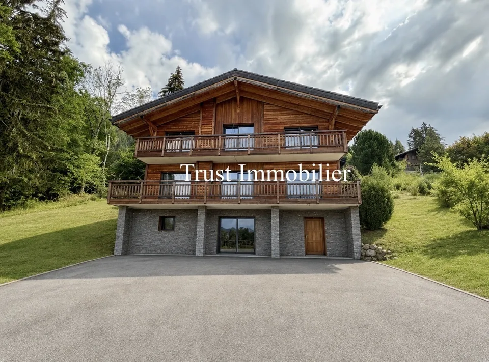 6006M-Gryon-Grand Chalet avec travaux a finir