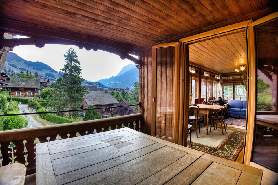 Großes Familienapartment mit atemberaubendem Blick im Zentrum von Château-d'Oex – Foto 9 von 13