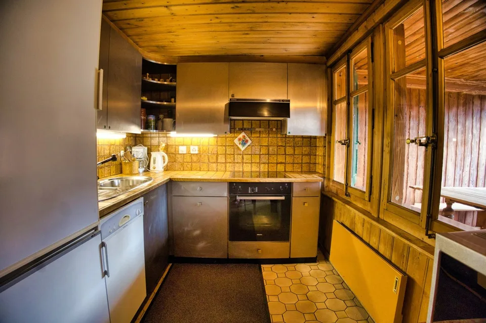 Großes Familienapartment mit atemberaubendem Blick im Zentrum von Château-d'Oex – Foto 10 von 13