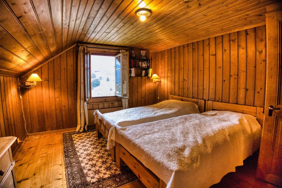 Großes Familienapartment mit atemberaubendem Blick im Zentrum von Château-d'Oex – Foto 11 von 13