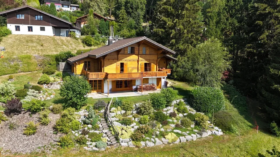 Chalet en madrier à Crésuz à 20 min de Bulle