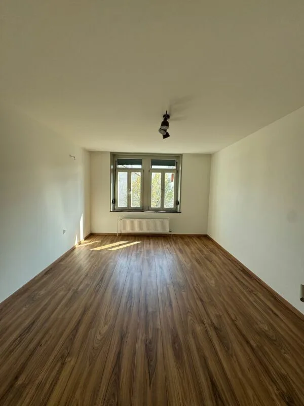 Wunderschöne, gepflegte 3.5 Zi-Wohnung jetzt frei!