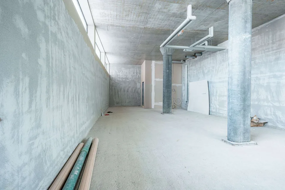 105 m² d'espace pour Yoga, Fitness & Entraînement Personnel